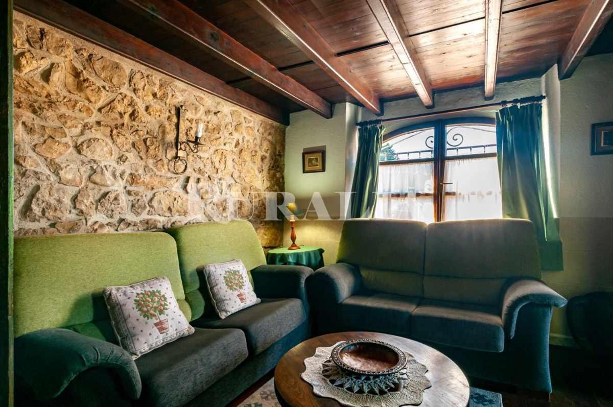 Casa Carmen 5 Situada En Una Zona Muy Tranquila A Collera ภายนอก รูปภาพ